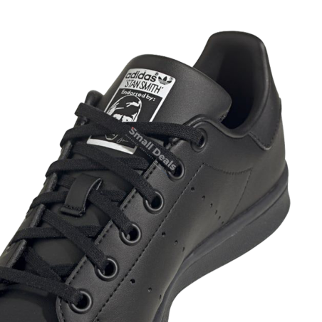 Adidas Stan Smith – Élégance Intemporelle et Confort Inégalé