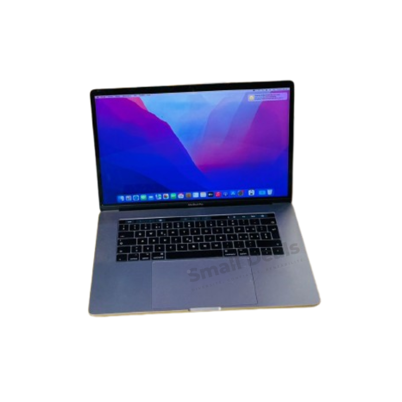 MacBook Pro 2017 Core i7 512 Go 16Go RAM 16" – GPU AMD – Avec chargeur MacBook Pro 2017 Core i7 512 Go 16Go RAM 16" – GPU AMD – Avec chargeur